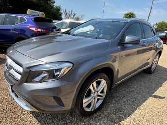 MERCEDES-BENZ GLA 2.1 GLA200d Sport (Executive) SUV 5dr Diesel 7G-DCT 4MATIC Euro 