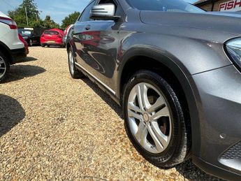 MERCEDES-BENZ GLA 2.1 GLA200d Sport (Executive) SUV 5dr Diesel 7G-DCT 4MATIC Euro 