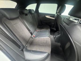 AUDI A4 AVANT 2.0 TDI 40 S line Estate 5dr Diesel S Tronic quattro Euro 6 (s/s