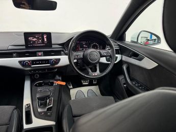 AUDI A4 AVANT 2.0 TDI 40 S line Estate 5dr Diesel S Tronic quattro Euro 6 (s/s