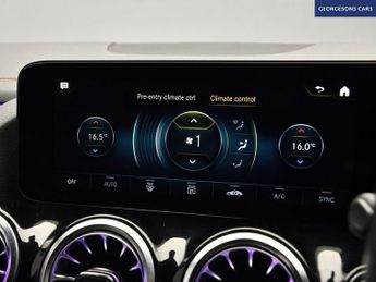 MERCEDES-BENZ EQA EQA 300 66.5kWh AMG Line SUV 5dr Electric Auto 4MATIC (228 ps)
