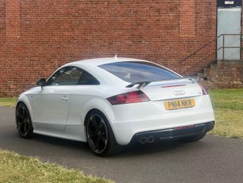 AUDI TT 2.0 TDI Black Edition Coupe 3dr Diesel S Tronic quattro Euro 5 (
