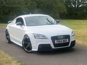 AUDI TT 2.0 TDI Black Edition Coupe 3dr Diesel S Tronic quattro Euro 5 (