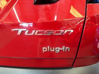 HYUNDAI TUCSON 1.6 T-GDi 13.8kWh Premium SUV 5dr Petrol Plug-in Hybrid Auto 4WD