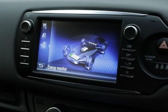 TOYOTA YARIS 1.5 VVT-h Icon Tech Hatchback 5dr Petrol Hybrid E-CVT Euro 6 (s/