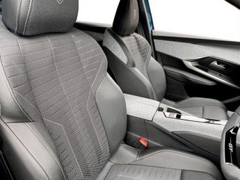 PEUGEOT 3008 0.0L 5d 