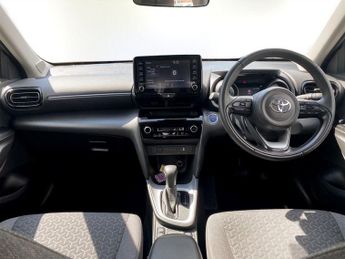 TOYOTA YARIS CROSS 1.5 VVT-h Icon SUV 5dr Petrol Hybrid E-CVT Euro 6 (s/s) (116 ps)
