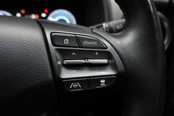 HYUNDAI KONA 64kWh Premium SUV 5dr Electric Auto (10.5kW Charger) (204 ps)