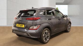 HYUNDAI KONA 64kWh Premium SUV 5dr Electric Auto (10.5kW Charger) (204 ps)