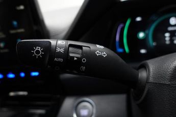 HYUNDAI IONIQ 38.3kWh Premium Hatchback 5dr Electric Auto (136 ps)