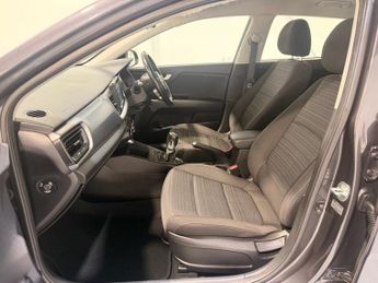 KIA STONIC 1.6 CRDi 2 SUV 5dr Diesel Manual Euro 6 (s/s) (108 bhp)