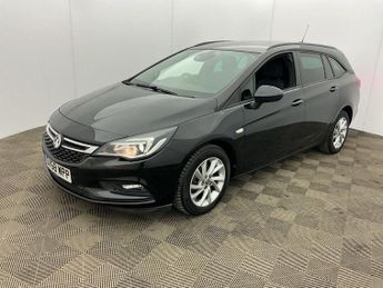 Vauxhall Astra 1.6 CDTi ecoTEC BlueInjection Tech Line Nav Sports Tourer 5dr Di