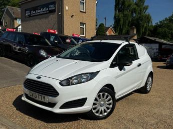 Ford Fiesta Van 1.5 TDCi Panel Van 3dr Diesel Manual (98 g/km, 74 bhp)