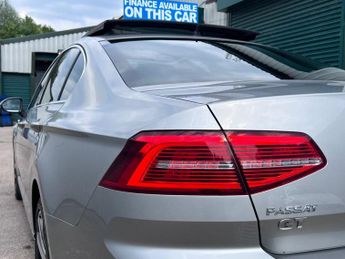 VOLKSWAGEN PASSAT 2.0 TDI BlueMotion Tech GT Saloon 4dr Diesel DSG Euro 6 (s/s) (1