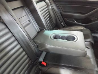 VOLKSWAGEN PASSAT 2.0 TDI BlueMotion Tech GT Saloon 4dr Diesel DSG Euro 6 (s/s) (1