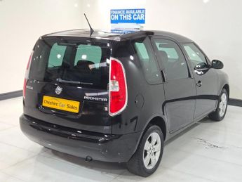 SKODA ROOMSTER 1.2 TSI SE MPV 5dr Petrol DSG Euro 5 (105 ps)