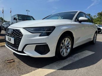 AUDI A3 1.5 TFSI 35 Technik Sportback 5dr Petrol S Tronic Euro 6 (s/s) (