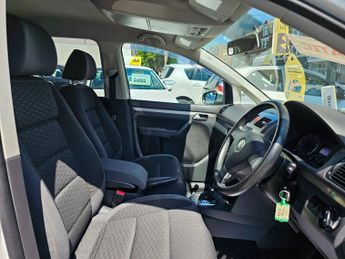 VOLKSWAGEN TOURAN  AUTOMATIC 1.4 VW TOURAN SPORT FSI 7 STR
