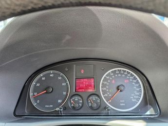 VOLKSWAGEN TOURAN  AUTOMATIC 1.4 VW TOURAN SPORT FSI 7 STR