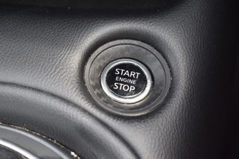 NISSAN JUKE 1.0 DIG-T N-Connecta SUV 5dr Petrol DCT Auto Euro 6 (s/s) (114 p