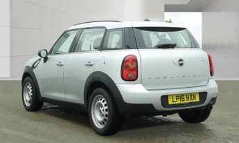 MINI COUNTRYMAN 1.6 One SUV 5dr Petrol Steptronic Euro 5 (98 ps)