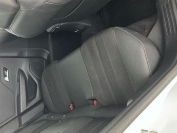 VAUXHALL MOKKA ELECTRIC 50kWh GS SUV 5dr Electric Auto (136 ps)