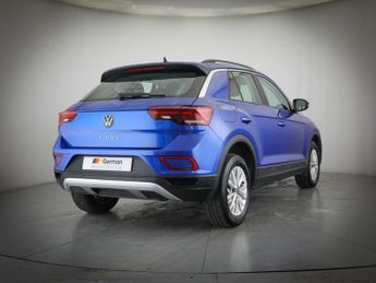 VOLKSWAGEN T-ROC 1.5 TSI Life SUV 5dr Petrol DSG Euro 6 (s/s) (150 ps)