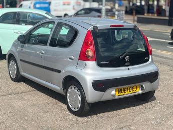PEUGEOT 107 1.0 12V Urban Hatchback 5dr Petrol Manual Euro 5 (68 ps)
