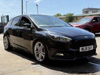 Ford Focus 2.0 TDCi ST-3 Hatchback 5 Door Diesel Manual Black Euro 6 1 Form