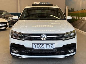 VOLKSWAGEN TIGUAN 2.0 TDI R-Line Tech SUV 5 Door Diesel Automatic DSG White Euro 6