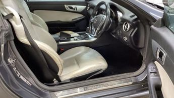 MERCEDES-BENZ SLK 1.8 SLK200 AMG Sport Convertible 2dr Petrol G-Tronic+ Euro 5 (s/