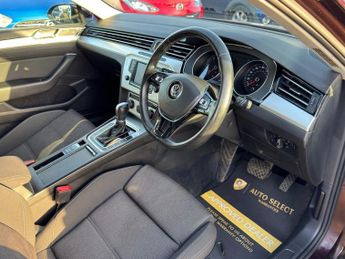 VOLKSWAGEN PASSAT 2.0 TDI BlueMotion Tech SE Business Estate 5dr Diesel DSG Euro 6