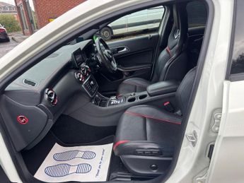 MERCEDES-BENZ A-CLASS Hatchback 2.0 A45 AMG (2013/13)