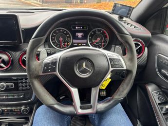MERCEDES-BENZ A-CLASS Hatchback 2.0 A45 AMG (2013/13)