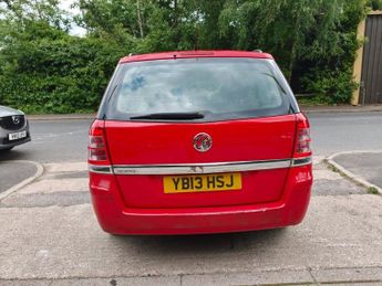 VAUXHALL ZAFIRA 1.6 16V Exclusiv MPV 5dr Petrol Manual Euro 5 (115 ps)