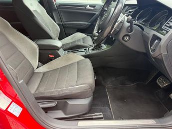 VOLKSWAGEN GOLF 2.0 TSI BlueMotion Tech R Hatchback 5dr Petrol DSG 4Motion 