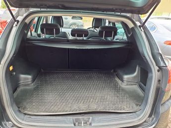 HYUNDAI IX35 1.7 CRDi Premium SUV 5dr Diesel Manual Euro 5 (s/s) (115 ps)