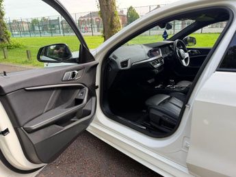 BMW 1 SERIES 1.5 118i M Sport Hatchback 5dr Petrol DCT Euro 6 (s/s) (140 ps)