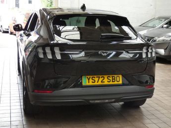 FORD MUSTANG MACH-E Standard Range 70kWh SUV 5dr Electric Automatic (269 ps)