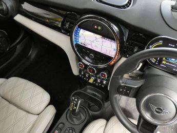 MINI Electric Hatch Cooper SE 32.6kWh Level 3 Hatchback 3dr Electric Auto (184 ps)