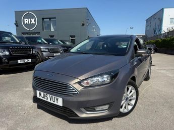 Ford Focus 1.6 TDCi Titanium Hatchback 5dr Diesel Manual Euro 5 (s/s) (115 