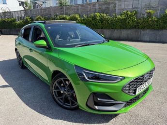 FORD FOCUS 2.3T EcoBoost ST Hatchback 5dr Petrol Auto Euro 6-2 OWNERS FROM 