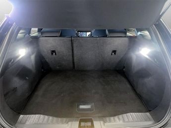 FORD EXPLORER Standard Range 52kWh Style SUV 5dr Electric Auto (170 ps)