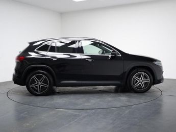 MERCEDES-BENZ EQA EQA 300 66.5kWh AMG Line SUV 5dr Electric Auto 4MATIC (228 ps)