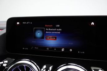 MERCEDES-BENZ EQA EQA 300 66.5kWh AMG Line SUV 5dr Electric Auto 4MATIC (228 ps)