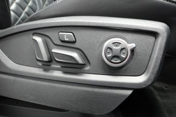 AUDI SQ5 3.0 TDI V6 SUV 5dr Diesel Tiptronic quattro Euro 6 (s/s) (347 ps