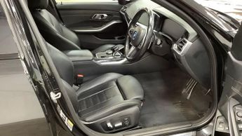 BMW 3 SERIES 2.0 330e 12kWh M Sport Saloon 4dr Petrol Plug-in Hybrid Auto xDr
