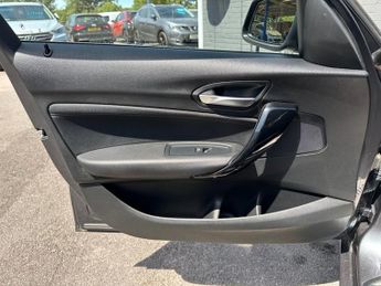 BMW 1 SERIES 2.0 120i Sport Hatchback 5dr Petrol Manual Euro 6 (s/s) (184 ps)