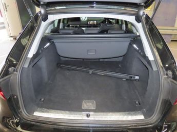 AUDI A4 AVANT 2.0 TFSI 35 Technik Estate 5dr Petrol S Tronic Euro 6 (s/s) (150