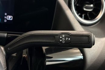 MERCEDES-BENZ GLA CLASS 2.0 GLA200d AMG Line (Executive) SUV 5dr Diesel 8G-DCT Euro 6 (s